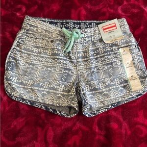 NEW Patterned Girl’s Shorts